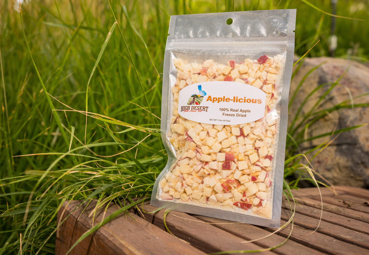 ๐ Freeze-Dried Apple Treats for Rabbits & Small Pets