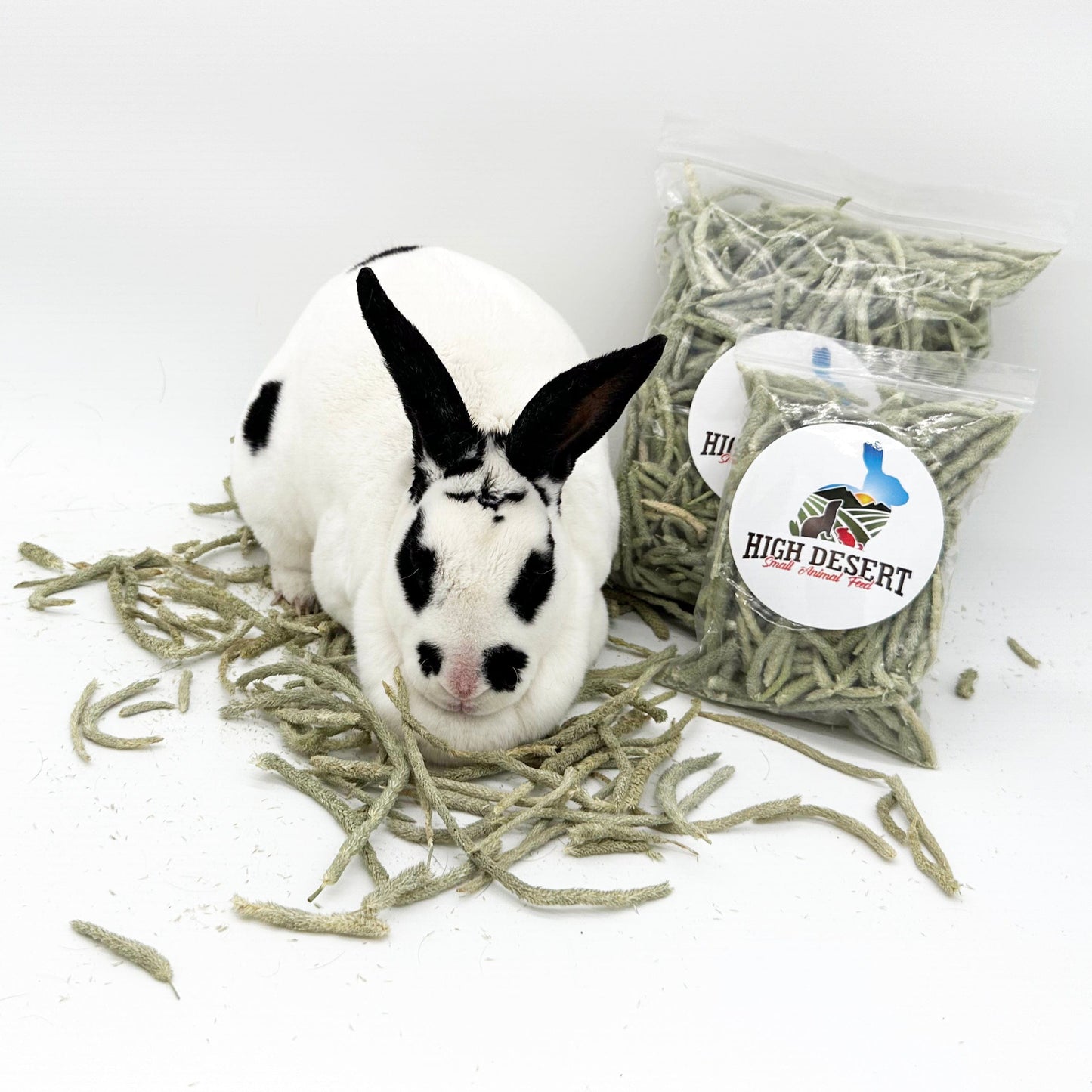 Crunchy timothy hay bites for small pets