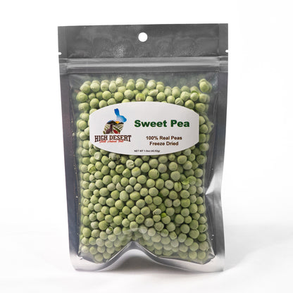 Premium freeze-dried peas snack for small animals